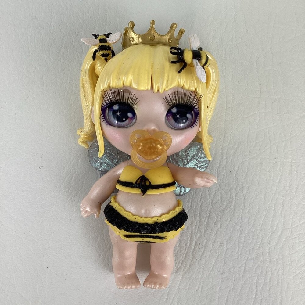 Poopsie Rainbow Surprise Fantasy Friends Honey B Queen Doll 5" Figure 2019 MGA